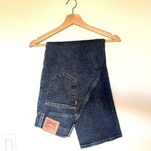 Levi’s Ribcage Straight Ankle Jeans